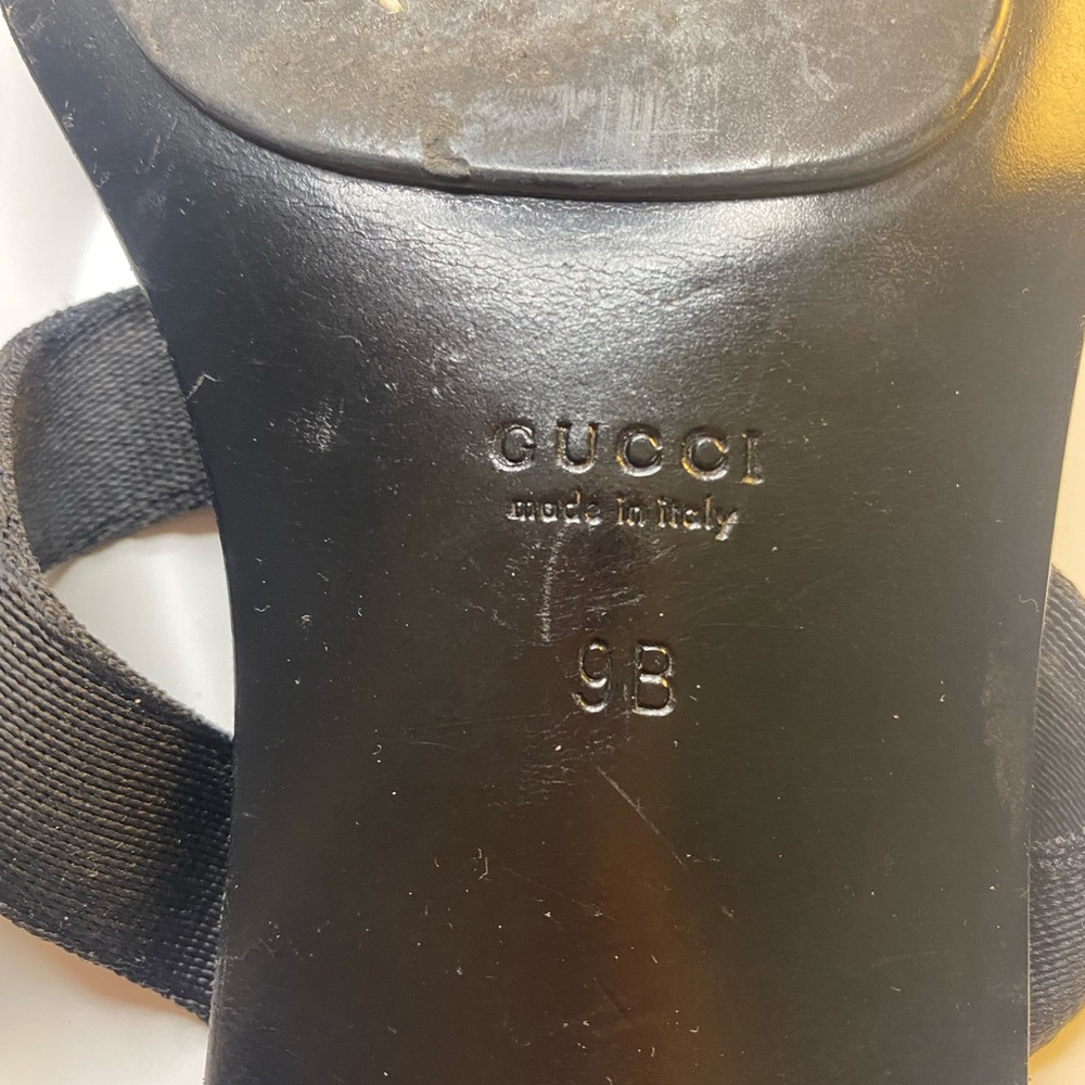 GUCCI INTERLOCKING “GG” KITTEN HEEL THONG SANDAL - Picture 7 of 7
